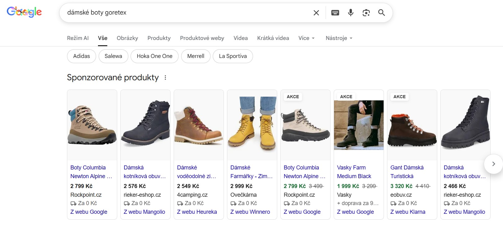 SERP, když uživatel zadal komerční klíčový výraz 